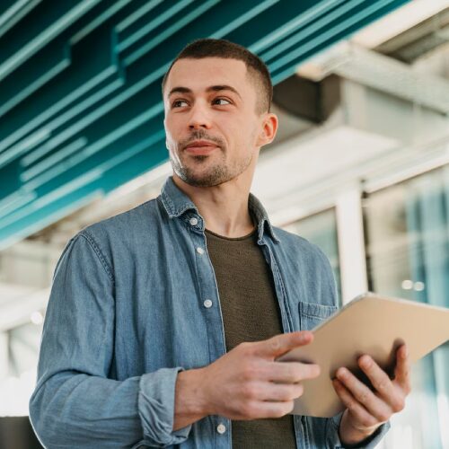 What Does It Take to Start Your Own Business in the U.S.?